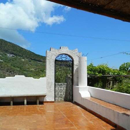 Villa Amore Città di Lipari Esterno foto